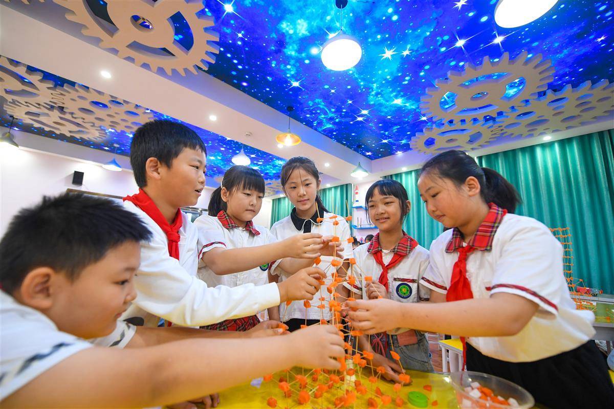 掌中棋牌娱乐